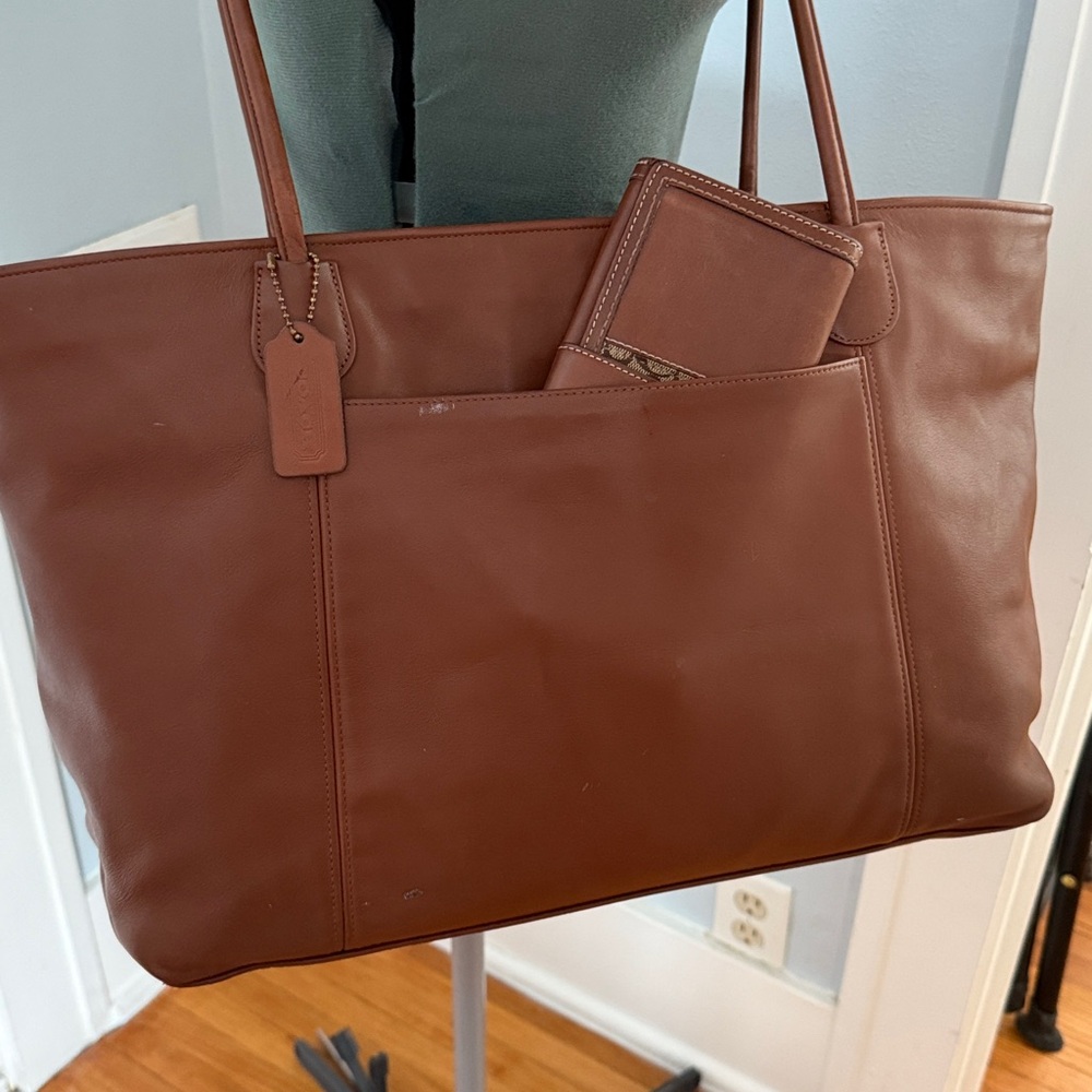 Vintage Coach ‘06 Carryall Tote Toffee Leather Bag & Gold Grommet Snap Wallet - Picture 7 of 16